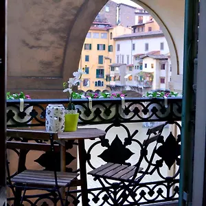  Oda ve Kahvaltı Pontevecchio Relais